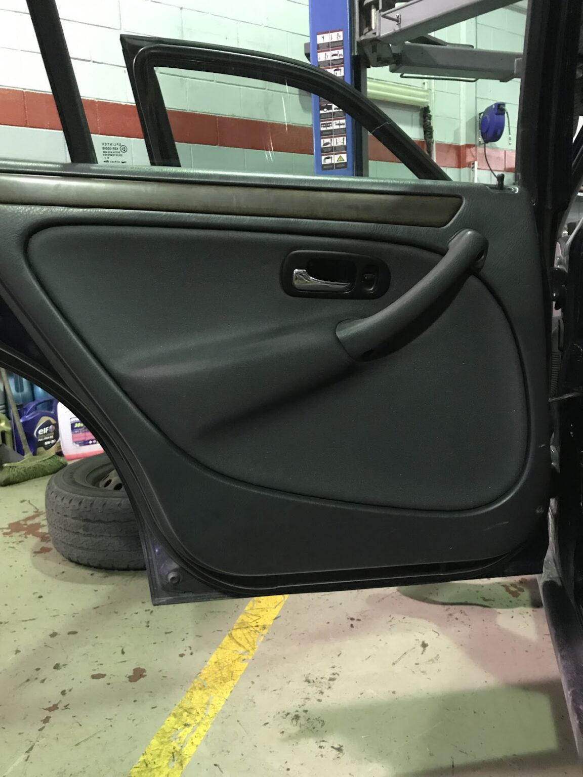 TAPICERIA DE VEHICULOS: Renovación de interiores de coches clásicos y modernos