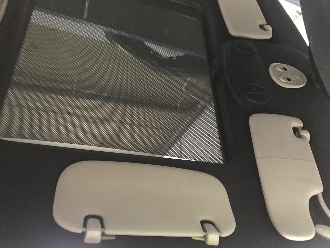 El mejor taller de tapicería para techos de coche en Cerdanyola del Vallés